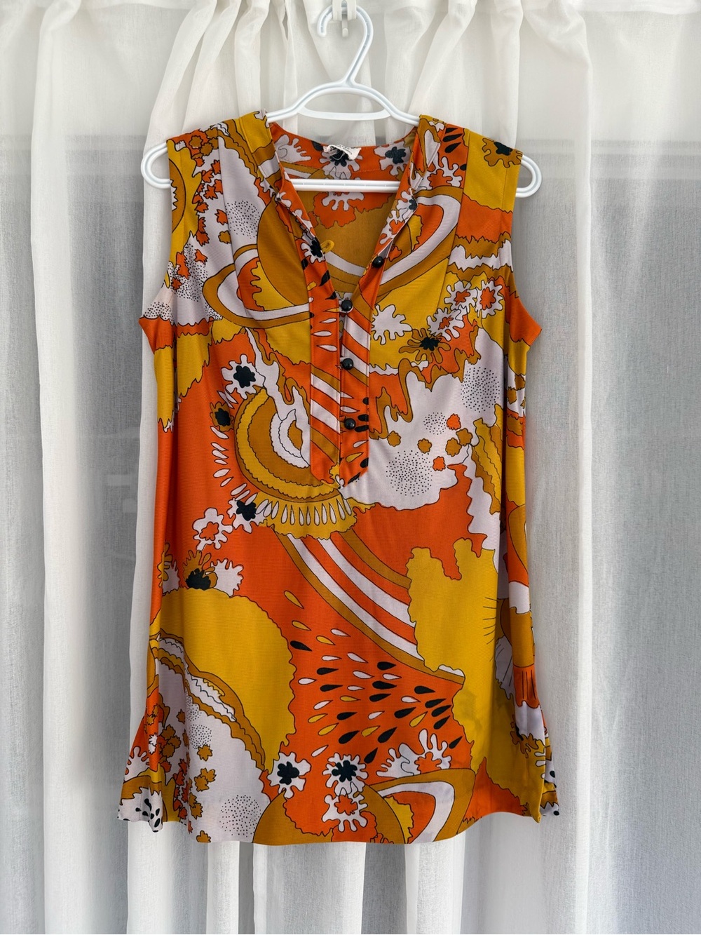 70s Vintage Abstract Print Sleeveless V-Neck Tunic Dress in Orange & Yellow
